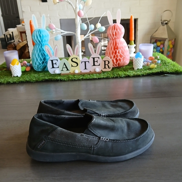 Mens Leather Crocs Slip Ons Size 12 Excellent Condition - Picture 3 of 6